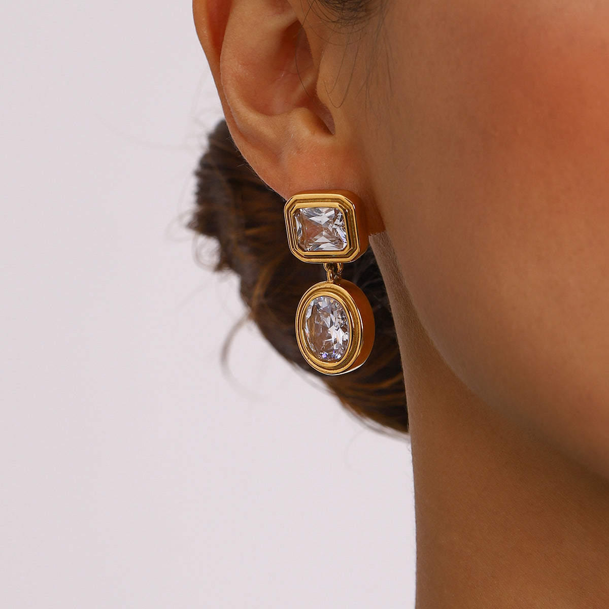 Amia Diamond Earrings