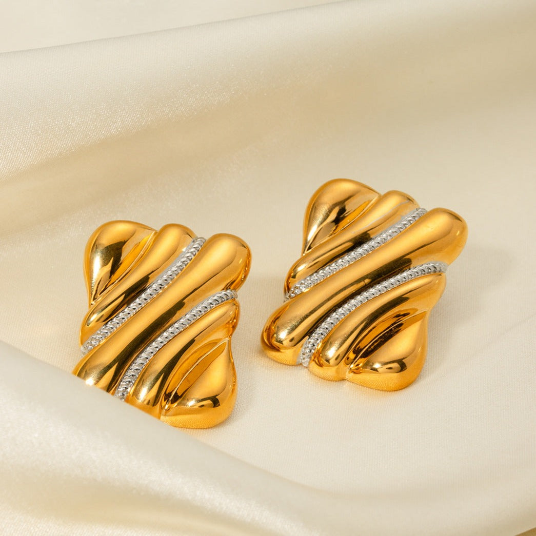 Virela Gold Earrings