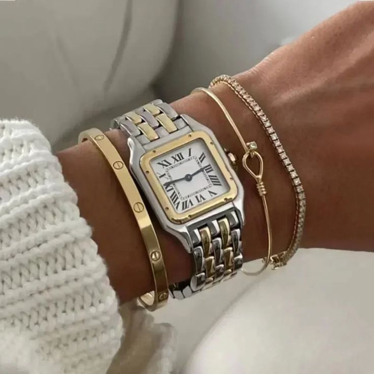 Nira Timepiece Watch