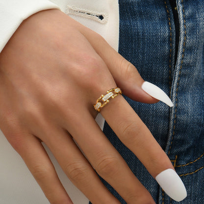 Cira Gold Ring