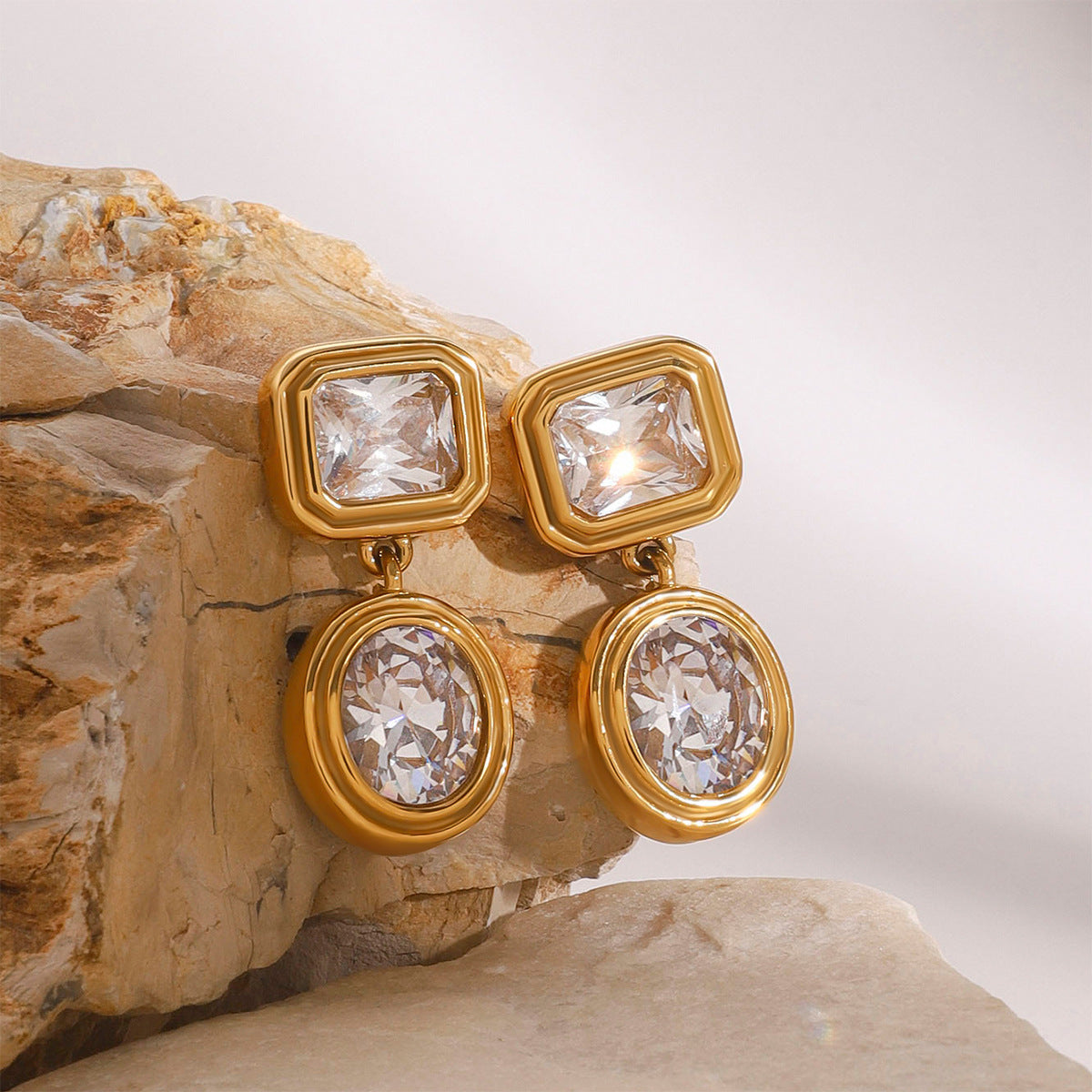 Amia Diamond Earrings