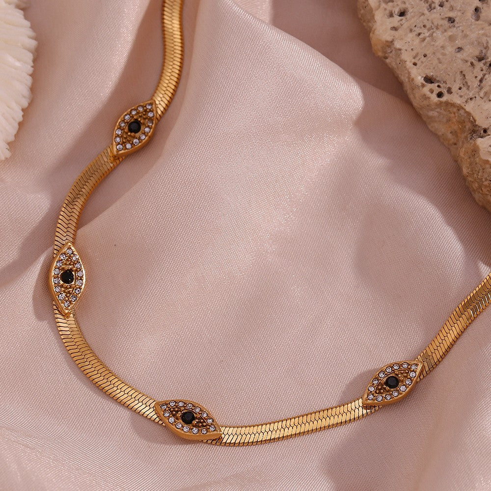 Vian Gold Necklace