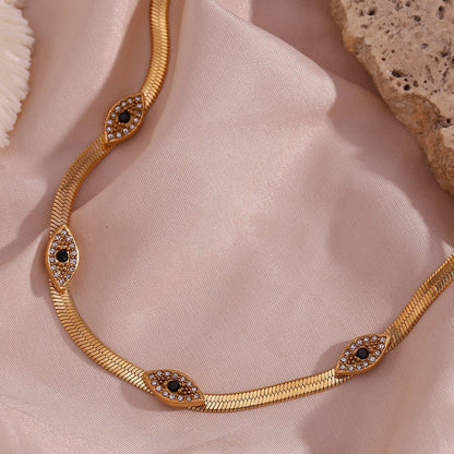 Vian Gold Necklace