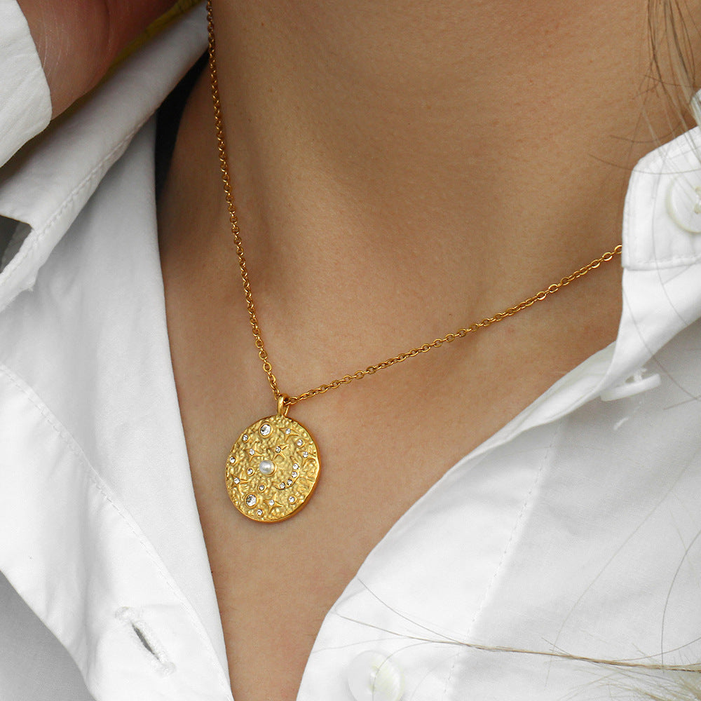 Olea Cosmic Necklace