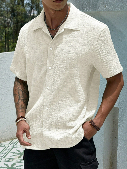 Men's Textured Button-Up Shirt